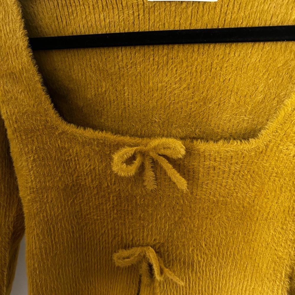 Oak + Fort knit top (size small) - Picture 6 of 6